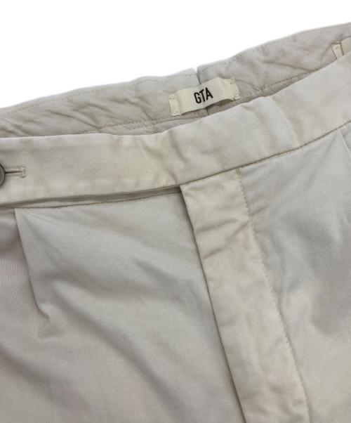 GTA IL PANTALONE（GTA IL PANTALONE）GTA IL PANTALONE (GTA IL PANTALONE) パンツ アイボリー サイズ:46の古着・服飾アイテム