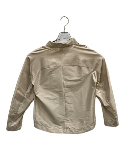 Gabardine K.T（ギャバシンケーティー）Gabardine K.T (ギャバシンケーティー) カッティングジャケット ベージュ サイズ:9の古着・服飾アイテム