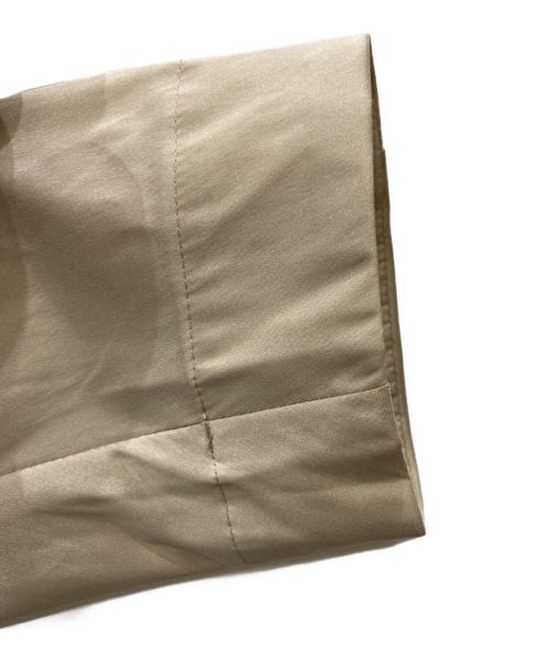 Gabardine K.T（ギャバシンケーティー）Gabardine K.T (ギャバシンケーティー) カッティングジャケット ベージュ サイズ:9の古着・服飾アイテム