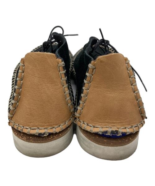 CLARKS（クラークス）CLARKS (クラークス) パンチングスウェードブーツ ブラック サイズ:US6.5/UK4/EUR37/23.5cmの古着・服飾アイテム