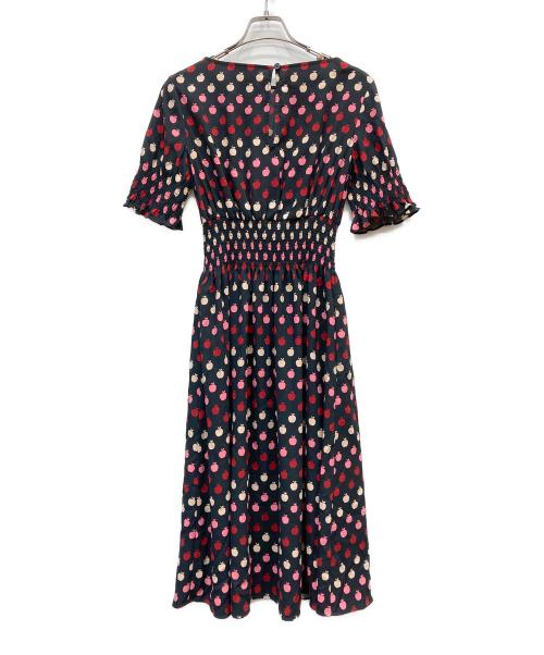 Kate Spade（ケイトスペード）Kate Spade (ケイトスペード) リンゴ柄ワンピース ブラック サイズ:XSの古着・服飾アイテム
