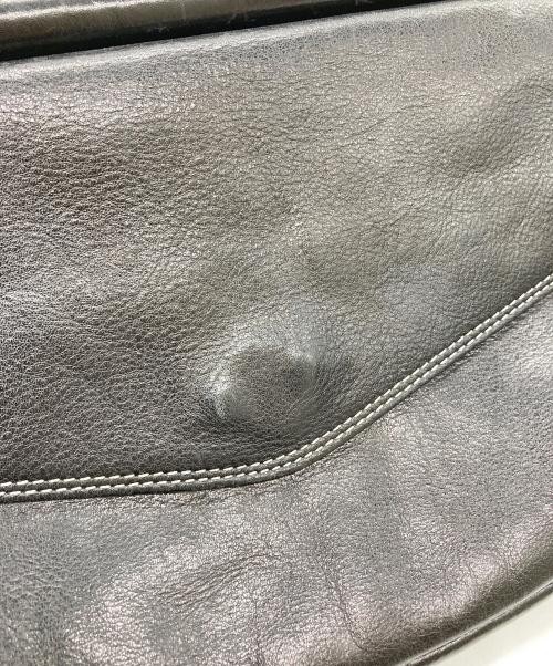 DAKOTA（ダコタ）DAKOTA (ダコタ) レザーショルダーバッグ ブラックの古着・服飾アイテム