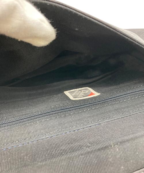 DAKOTA（ダコタ）DAKOTA (ダコタ) レザーショルダーバッグ ブラックの古着・服飾アイテム