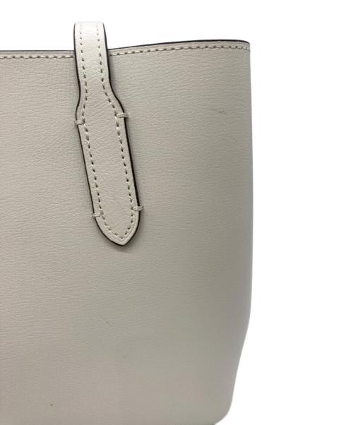 COACH（コーチ）COACH (コーチ) ミニアベニュー キャリーオール2WAYバッグ アイボリーの古着・服飾アイテム