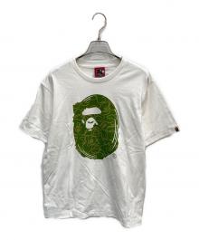 A BATHING APE（ア ベイシング エイプ）の古着「30周年記念ロゴプリントTシャツ」｜ホワイト×グリーン