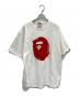 A BATHING APE（ア ベイシング エイプ）の古着「30周年記念ロゴプリントTシャツ」｜ホワイト×レッド