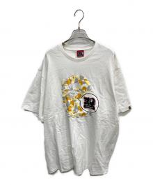 A BATHING APE（ア ベイシング エイプ）の古着「30周年記念ロゴプリントTシャツ」｜ホワイト×イエロー