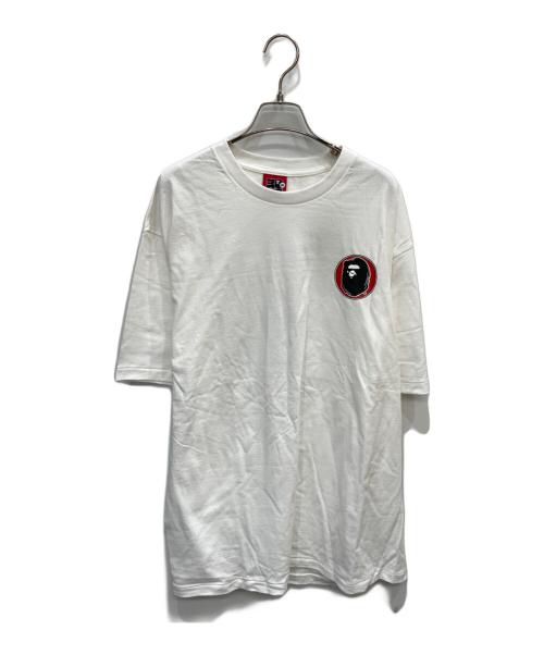 A BATHING APE（ア ベイシング エイプ）A BATHING APE (ア ベイシング エイプ) 30周年記念ロゴプリントTシャツ ホワイト サイズ:2XLの古着・服飾アイテム