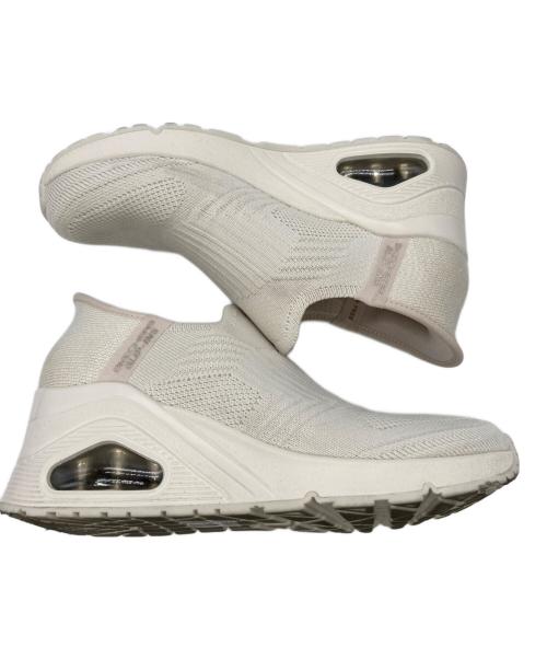 SKECHERS（スケッチャーズ）SKECHERS (スケッチャーズ) スリップインズ ウノ ウェッジ キッキング ニット スニーカー アイボリー サイズ:23.5の古着・服飾アイテム