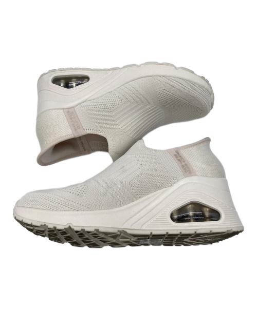 SKECHERS（スケッチャーズ）SKECHERS (スケッチャーズ) スリップインズ ウノ ウェッジ キッキング ニット スニーカー アイボリー サイズ:23.5の古着・服飾アイテム