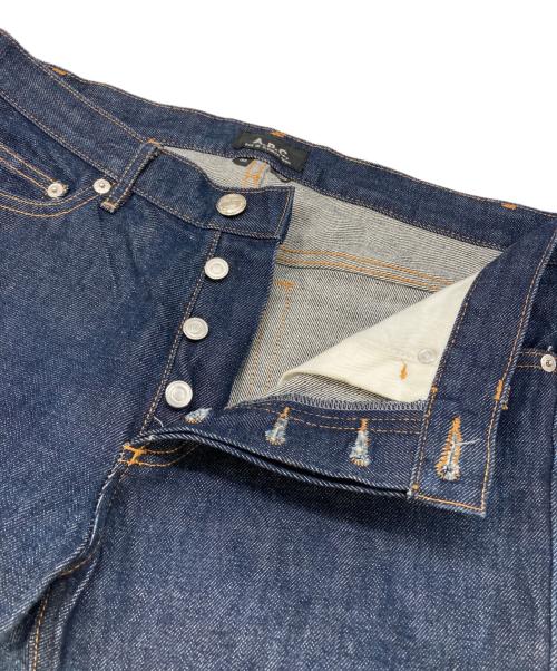 A.P.C.（アーペーセー）A.P.C. (アーペーセー) デニムパンツ インディゴ サイズ:30の古着・服飾アイテム
