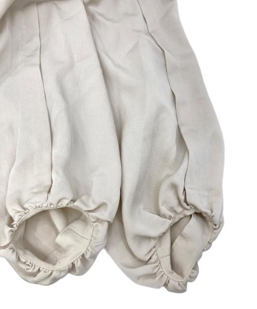 ebure（エブール）ebure (エブール) スキッパーブラウス ベージュ サイズ:38の古着・服飾アイテム