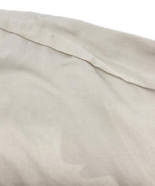 ebure（エブール）ebure (エブール) スキッパーブラウス ベージュ サイズ:38の古着・服飾アイテム