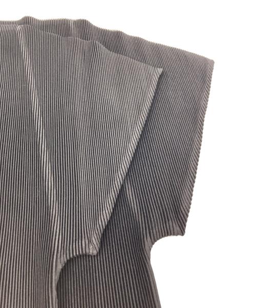 PLEATS PLEASE（プリーツプリーズ）PLEATS PLEASE (プリーツプリーズ) 半袖カットソー ブラック サイズ:表記なしの古着・服飾アイテム