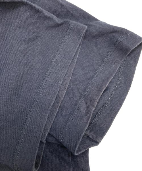 MONCLER（モンクレール）MONCLER (モンクレール) MAGLIA SCOLLO AV Tシャツ ネイビー サイズ:Lの古着・服飾アイテム