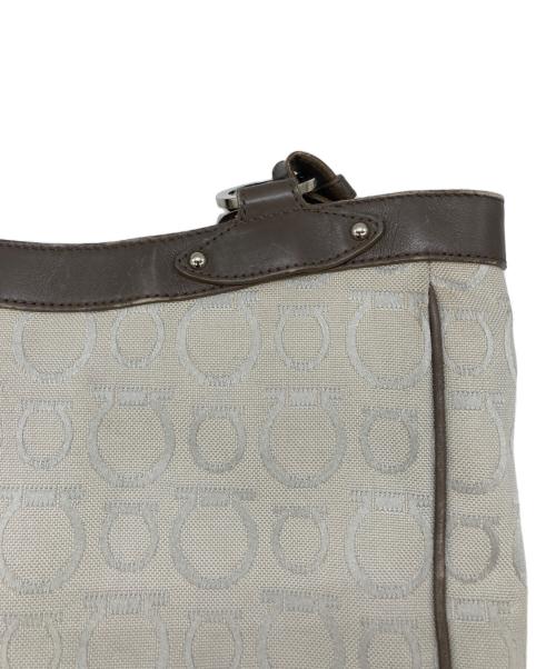 Salvatore Ferragamo（サルヴァトーレ フェラガモ）Salvatore Ferragamo (サルヴァトーレ フェラガモ) キャンバストートバッグ サイズ:表記なしの古着・服飾アイテム