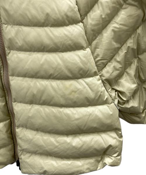 TATRAS（タトラス）TATRAS (タトラス) ポンチョダウンリバーシブルジャケット ベージュ サイズ:Sの古着・服飾アイテム