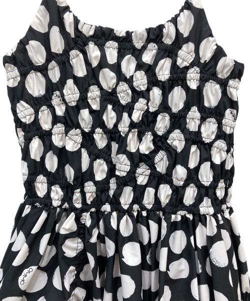 OMMO（オーエムエムオー）OMMO (オーエムエムオー) IRREGULAR SHIRRING CAMI OP ブラック サイズ:38の古着・服飾アイテム