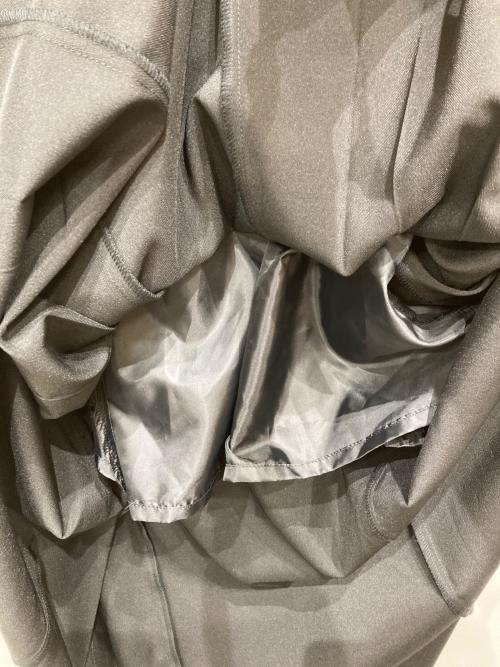 UNITED TOKYO（ユナイテッドトーキョー）UNITED TOKYO (ユナイテッドトーキョー) サイドスリットキャミワンピース ブラック サイズ:M 未使用品の古着・服飾アイテム