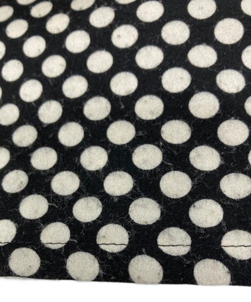 Yves Saint Laurent（イヴサンローラン）Yves Saint Laurent (イヴサンローラン) ドットフリルシャツ ベージュ×ブラック サイズ:36の古着・服飾アイテム