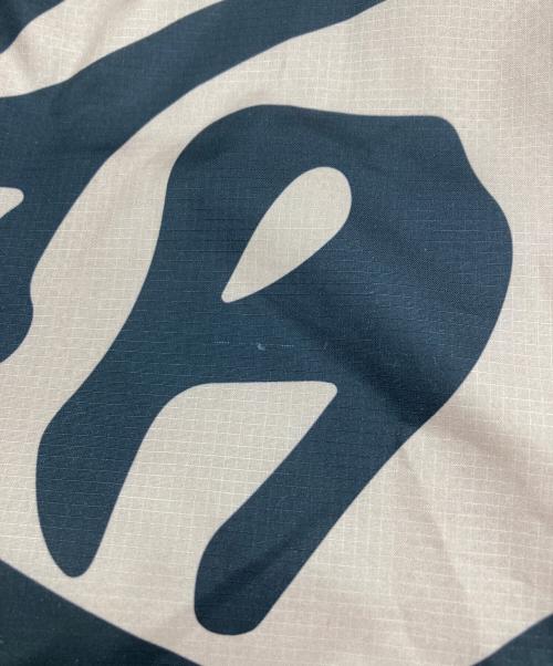 adidas by stella McCartney（アディダス バイ ステラマッカートニー）adidas by stella McCartney (アディダス バイ ステラマッカートニー) 総柄ナイロンジャケット ベージュ サイズ:Sの古着・服飾アイテム