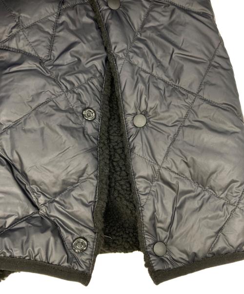 SHIPS（シップス）SHIPS (シップス) TAION (タイオン) ボア×ダウンリバーシブルコート ブラック サイズ:38 未使用品の古着・服飾アイテム