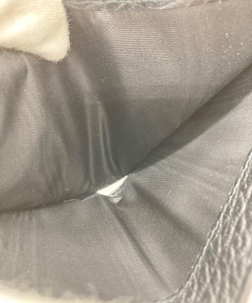 Maison Margiela（メゾンマルジェラ）Maison Margiela (メゾンマルジェラ) Compact Bi Fold Wallet ブラックの古着・服飾アイテム