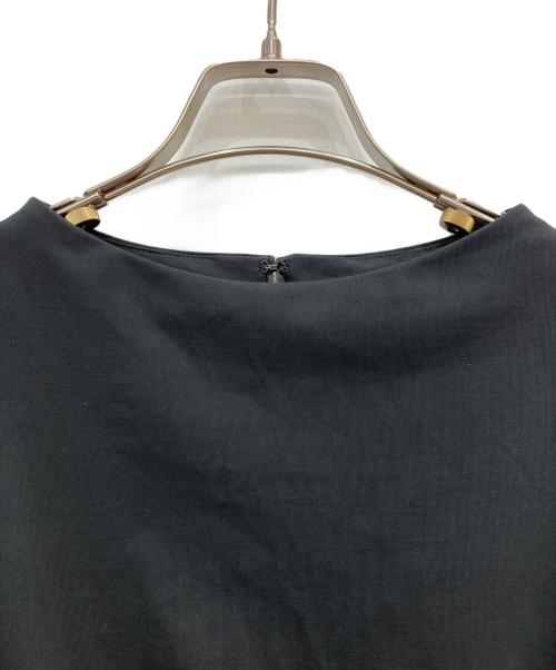 UNTITLED（アンタイトル）UNTITLED (アンタイトル) 洗えるドッキング ワンピース ブラック×ベージュ サイズ:sの古着・服飾アイテム