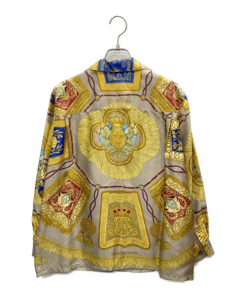 HERMES（エルメス）HERMES (エルメス) 総柄スカーフシルクシャツ ゴールド サイズ:40の古着・服飾アイテム