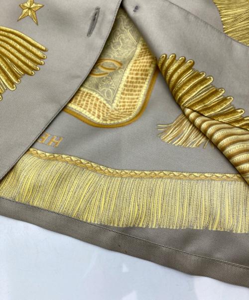 HERMES（エルメス）HERMES (エルメス) 総柄スカーフシルクシャツ ゴールド サイズ:40の古着・服飾アイテム