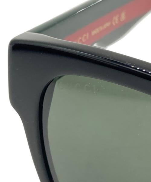 GUCCI（グッチ）GUCCI (グッチ) サングラス ブラック×レッド×グリーン サイズ:56□19-145の古着・服飾アイテム