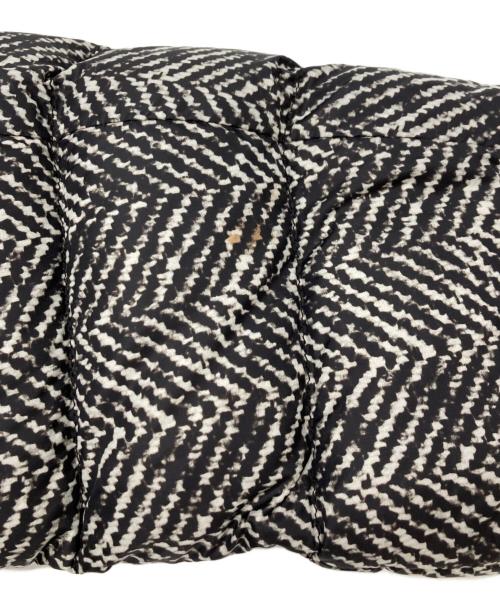 WEEKEND Max Mara（ウィークエンド マックスマーラ）Weekend Max Mara (ウィークエンド マックスマーラ) 転写プリントダウンコート グレー サイズ:42の古着・服飾アイテム