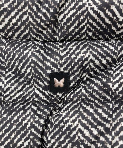 WEEKEND Max Mara（ウィークエンド マックスマーラ）Weekend Max Mara (ウィークエンド マックスマーラ) 転写プリントダウンコート グレー サイズ:42の古着・服飾アイテム