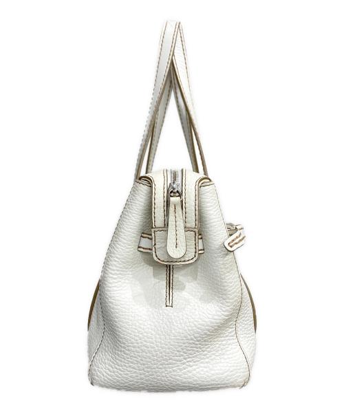 TOD'S（トッズ）TOD'S (トッズ) レザーショルダーバッグ ホワイトの古着・服飾アイテム