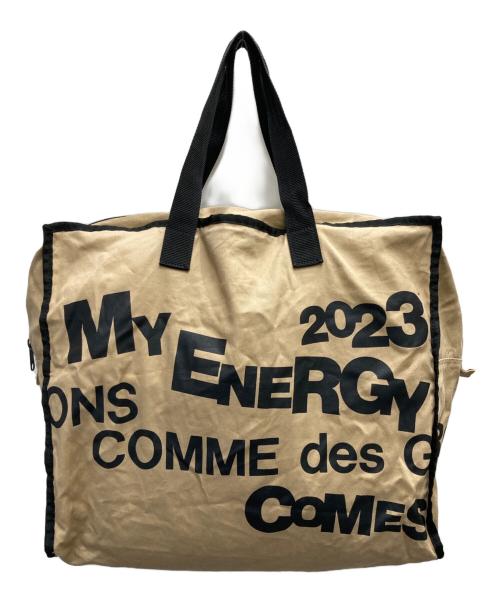 COMME des GARCONS（コムデギャルソン）COMME des GARCONS (コムデギャルソン) ロゴプリントホリデーシーズンメッセージバッグ ベージュの古着・服飾アイテム