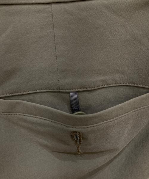 Patagonia（パタゴニア）Patagonia (パタゴニア) ハイドロピーク ハイブリッド ウォークショーツ オリーブ サイズ:Sの古着・服飾アイテム