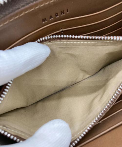 MARNI（マルニ）MARNI (マルニ) ハラコラウンドファスナー長財布 ブラウンの古着・服飾アイテム