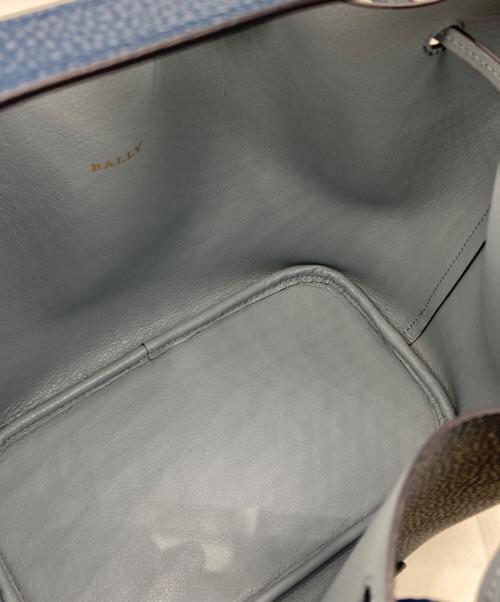 BALLY（バリー）BALLY (バリー) BLYSS 巾着ショルダーバッグ ブルーの古着・服飾アイテム