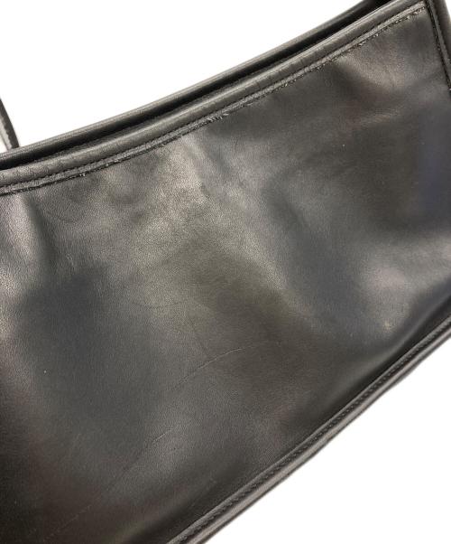 COACH（コーチ）COACH (コーチ) ワンショルダーバッグ ブラックの古着・服飾アイテム