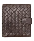 BOTTEGA VENETAボッテガベネタ）の古着「イントレチャート2つ折り財布」｜ブラウン