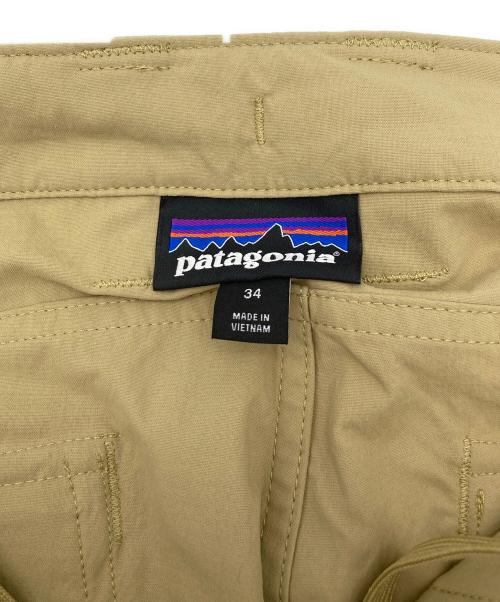 Patagonia（パタゴニア）Patagonia (パタゴニア) クアンダリー・コンバーティブル・パンツ ベージュ サイズ:34の古着・服飾アイテム