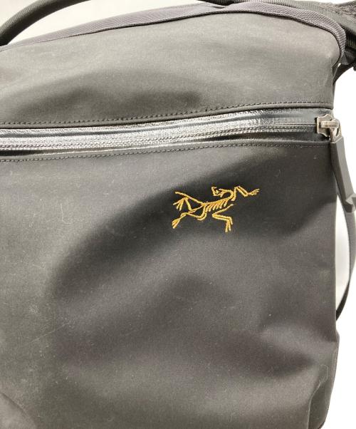 ARC'TERYX（アークテリクス）ARC'TERYX (アークテリクス) Arro 8 Shoulder Bag ブラック サイズ:表記なしの古着・服飾アイテム