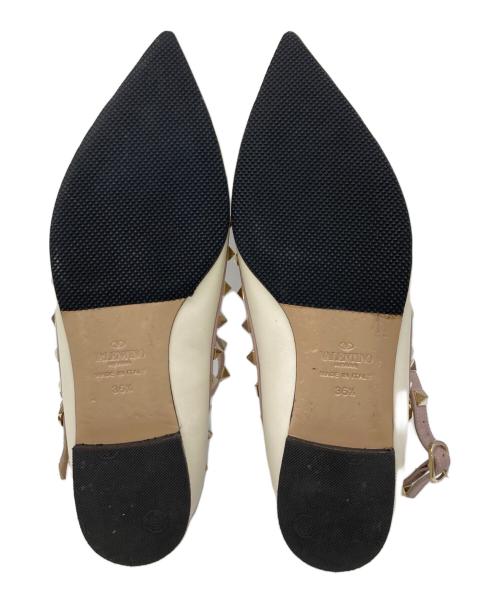 VALENTINO（ヴァレンティノ）VALENTINO (ヴァレンティノ) ポインテッドトゥロックスタッズバレリーナシューズ アイボリー×ラベンダー サイズ:36の古着・服飾アイテム