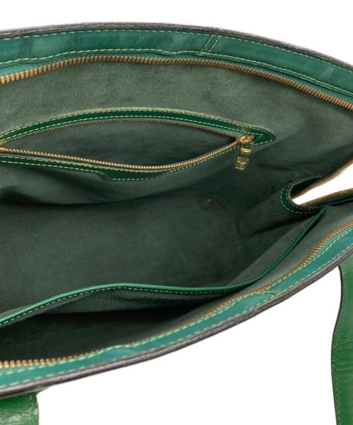 LOUIS VUITTON（ルイ ヴィトン）LOUIS VUITTON (ルイ ヴィトン) エピ リュサック ショルダーバッグ グリーンの古着・服飾アイテム