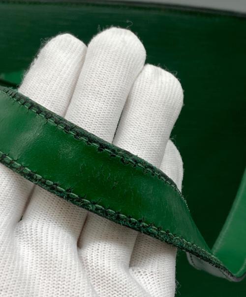 LOUIS VUITTON（ルイ ヴィトン）LOUIS VUITTON (ルイ ヴィトン) エピ リュサック ショルダーバッグ グリーンの古着・服飾アイテム