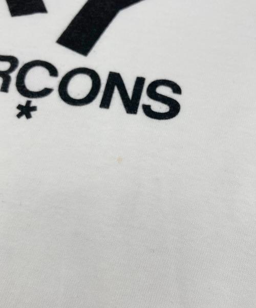 PLAY COMME des GARCONS（プレイコムデギャルソン）PLAY COMME des GARCONS (プレイコムデギャルソン) Tシャツ ホワイト サイズ:Mの古着・服飾アイテム