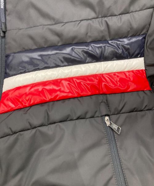 MONCLER（モンクレール）MONCLER (モンクレール) TINIAN GIUBBOTTO ダウンジャケット グレー サイズ:3の古着・服飾アイテム