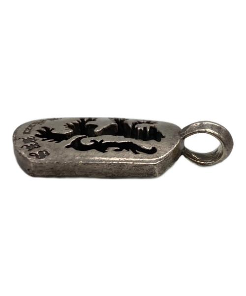 WOLFMAN B.R.S（ウルフマンＢＲＳ）WOLFMAN B.R.S (ウルフマンＢＲＳ) ファイヤーウルフドッグタグペンダントトップ シルバーの古着・服飾アイテム