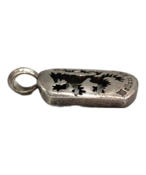 WOLFMAN B.R.S（ウルフマンＢＲＳ）WOLFMAN B.R.S (ウルフマンＢＲＳ) ファイヤーウルフドッグタグペンダントトップ シルバーの古着・服飾アイテム