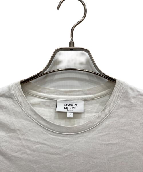 maison kitsune（メゾンキツネ）MAISON KITSUNE (メゾンキツネ) ワンポイントロゴTシャツ ホワイト サイズ:Sの古着・服飾アイテム